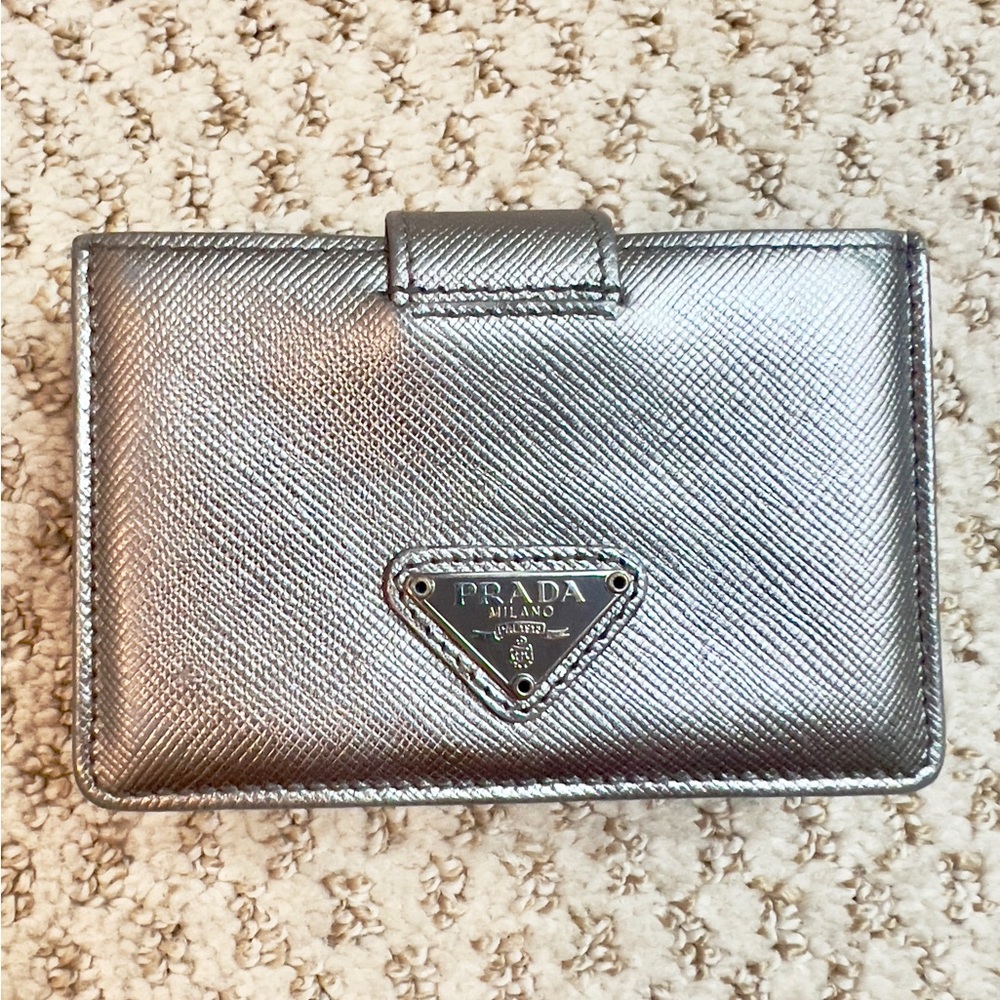 100%authentic Parada card holder